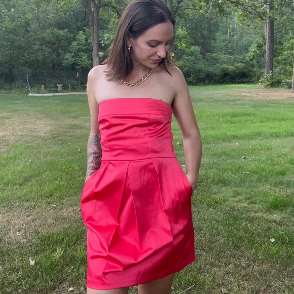 JUMP GIRL 💄Satin Strapless Mini Dress - Picture 1 of 7